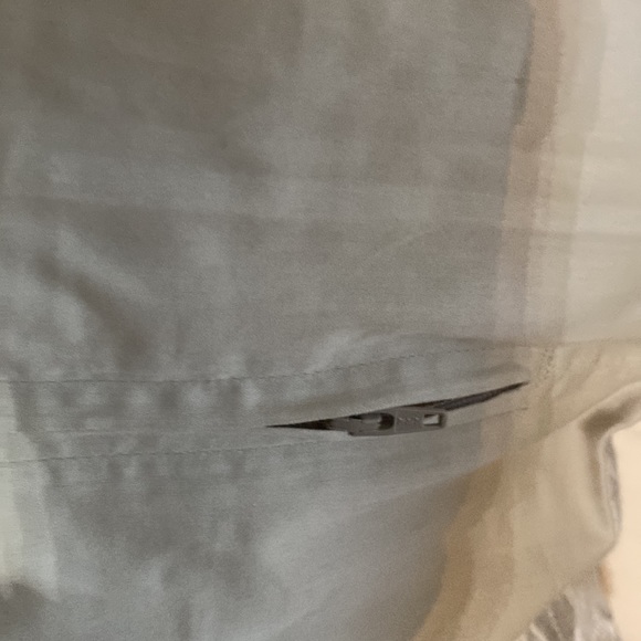 Neiman Marcus Callisto Home CATTIVO CARTOUCHE Euro Sham 100% Linen NWT - Picture 4 of 6